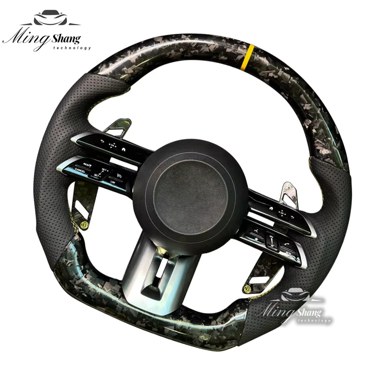The yellow-label forged carbon fiber sports steering wheel is suitable for Mercedes-Benz GLA GLE GLC GLK CLS CLA SLC ML GL GLB C