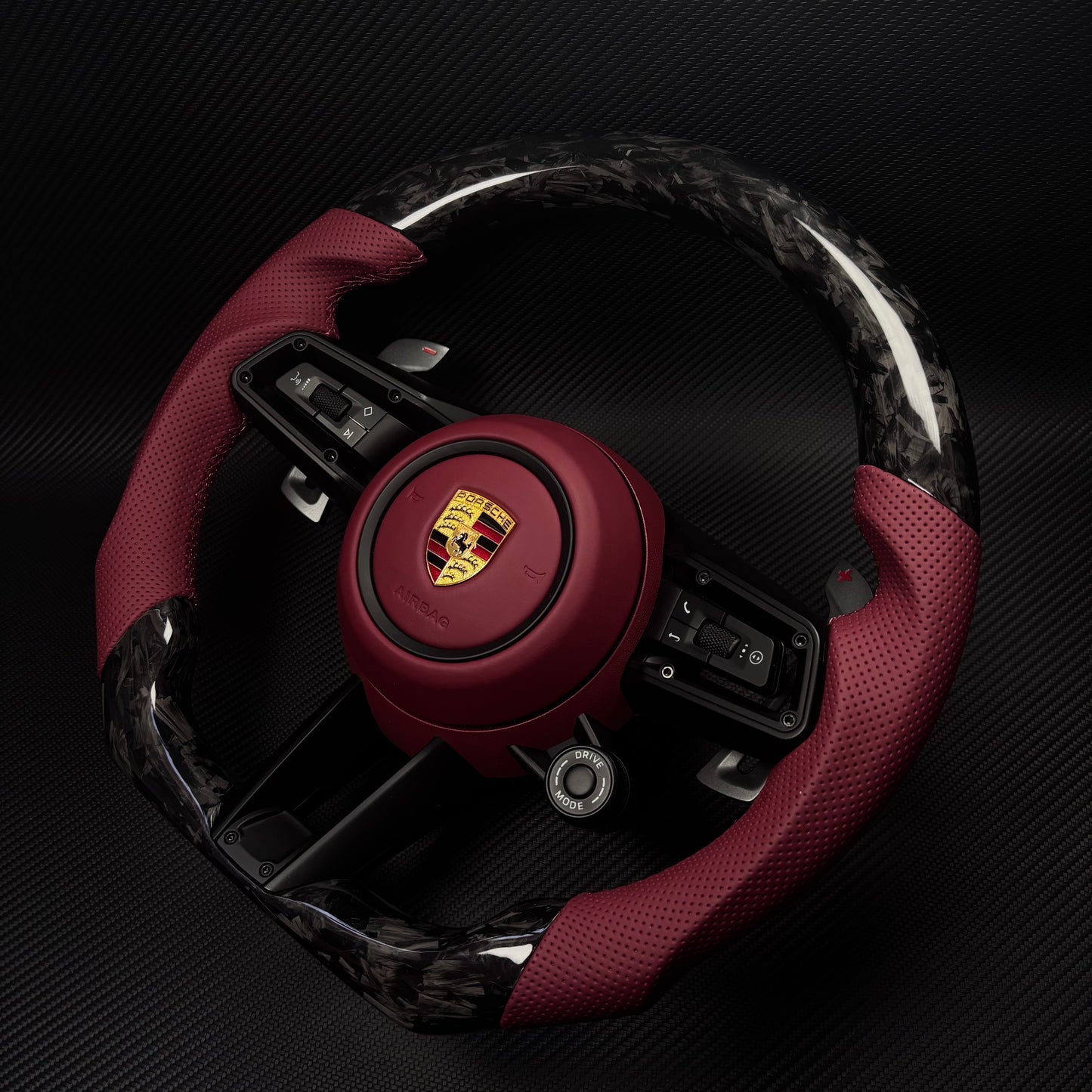 AUTO OHC Sports red steering wheel assembly is available for Porsche's new 911 992 718 Paramela Taycan Tayenne Macan Cayman